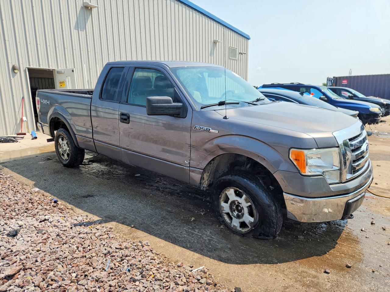 2010 Ford F150 Super Cab - Фото 4