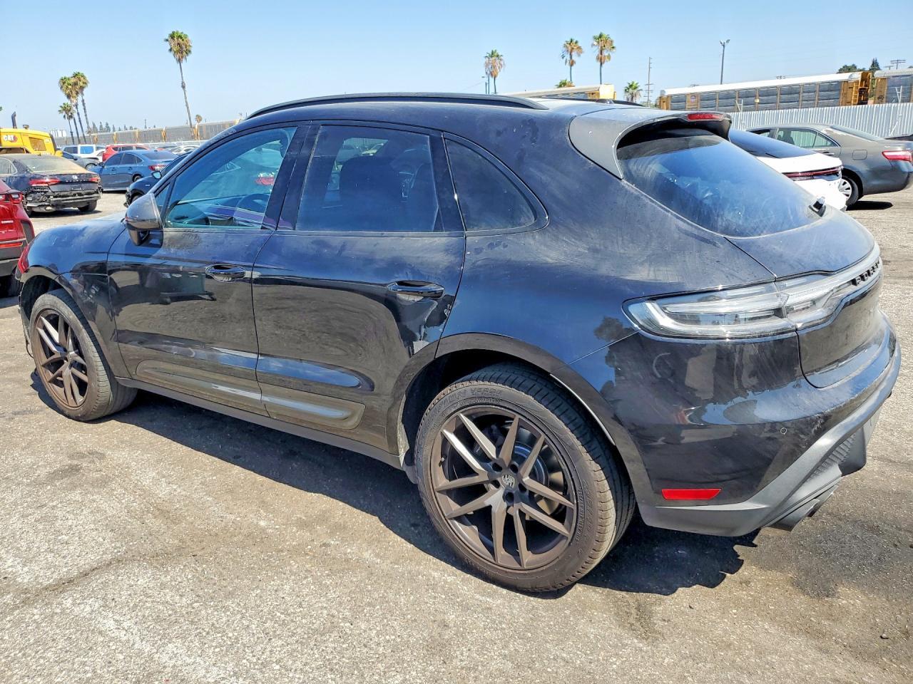 2023 Porsche Macan Base - Фото 2
