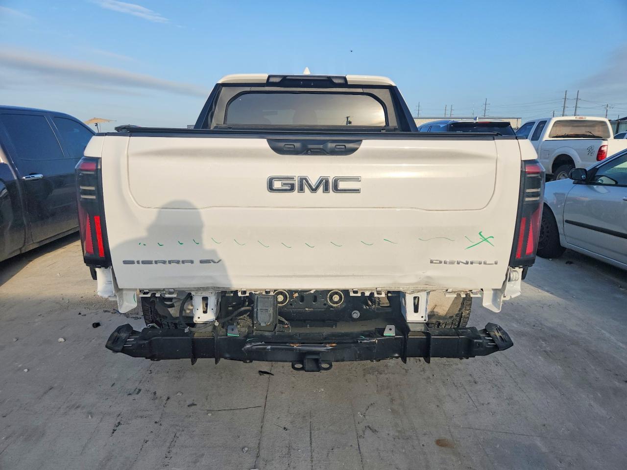 2025 GMC Sierra - Фото 6