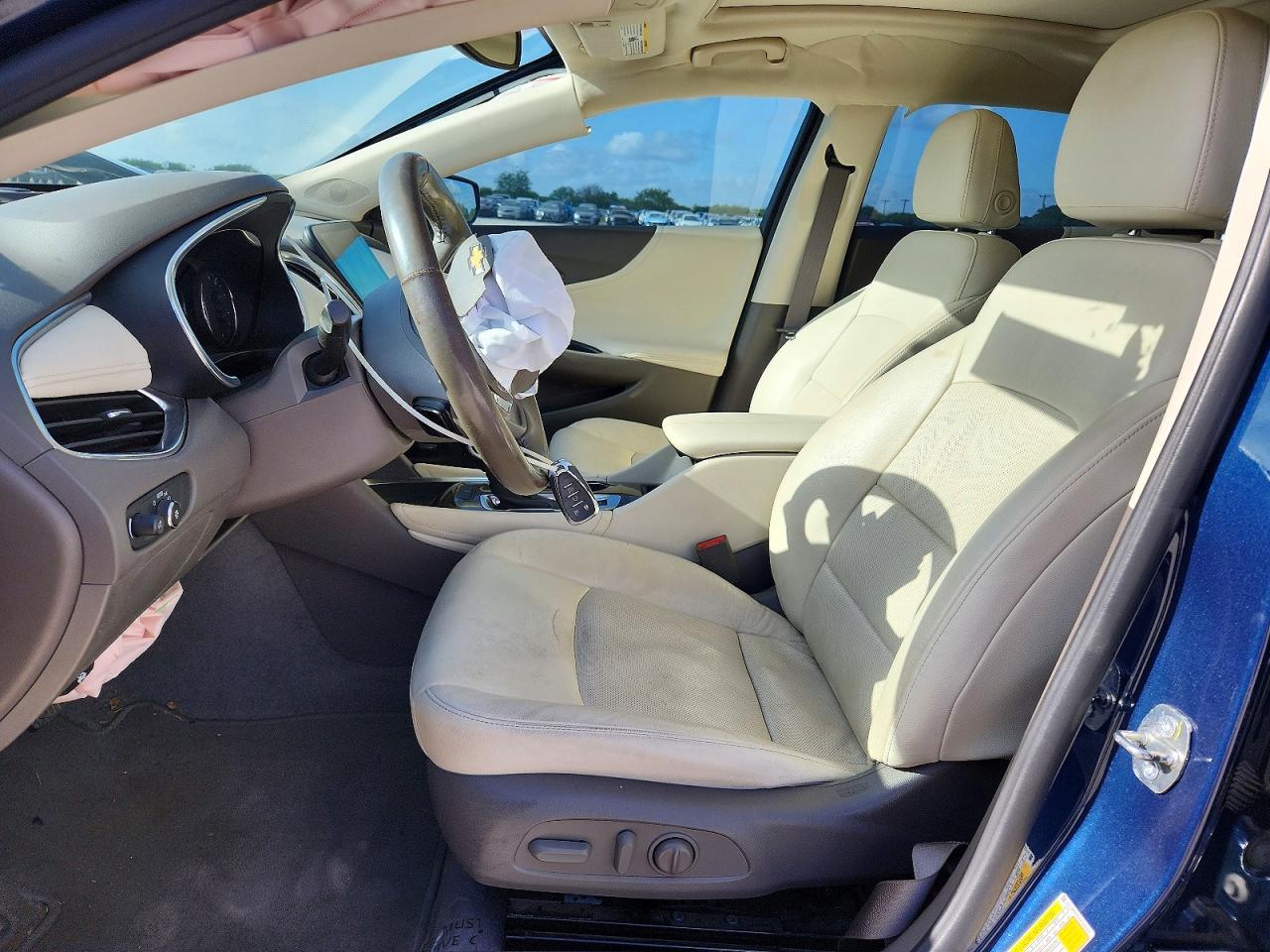 2022 Chevrolet Malibu Premier - Image 7
