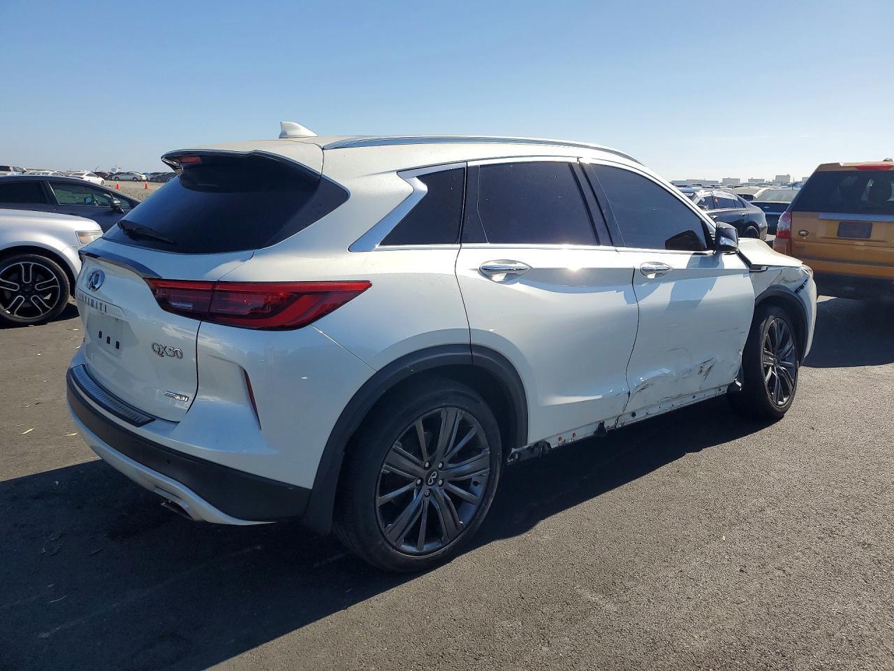 2020 Infiniti Qx50 Essential - Фото 3