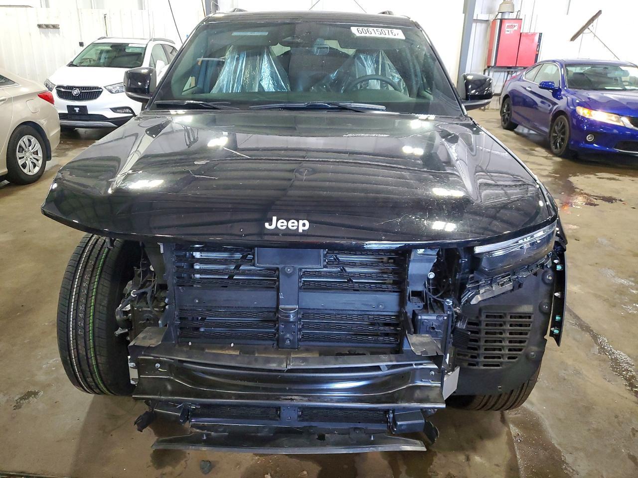 2026 Jeep Grand Cherokee Base - Фото 5