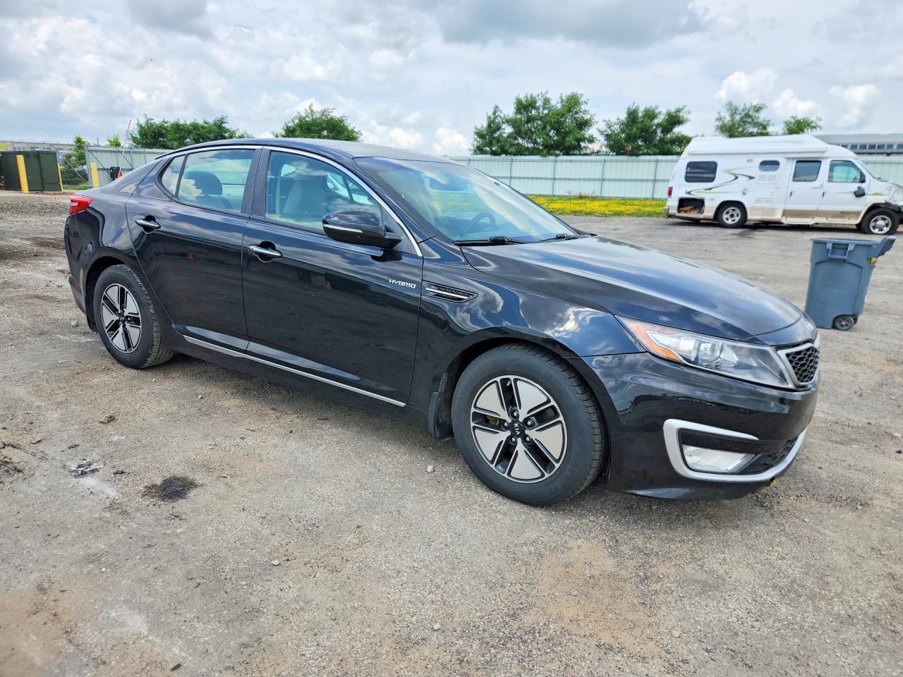 2013 Kia Optima Hybrid - Image 4