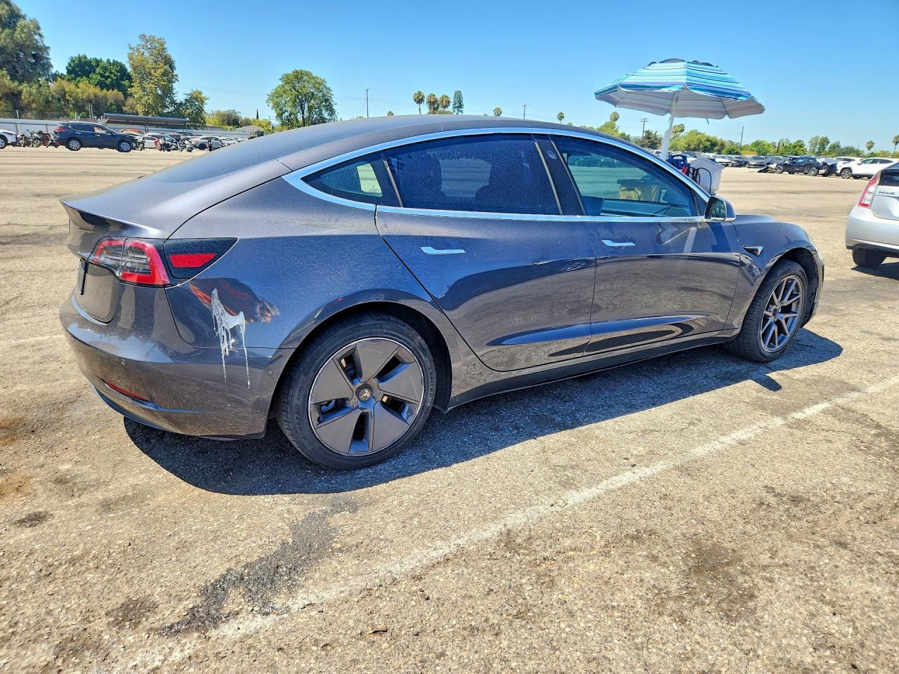 2019 Tesla Model 3 - Image 3