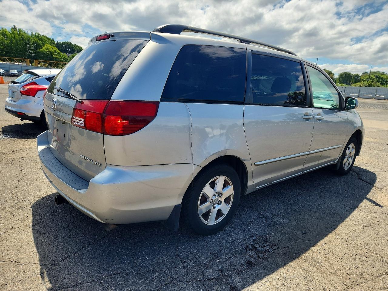 2005 Toyota Sienna Xle 7 Passenger - Фото 3