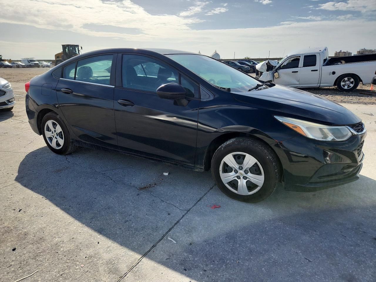 2016 Chevrolet Cruze Ls - Фото 4