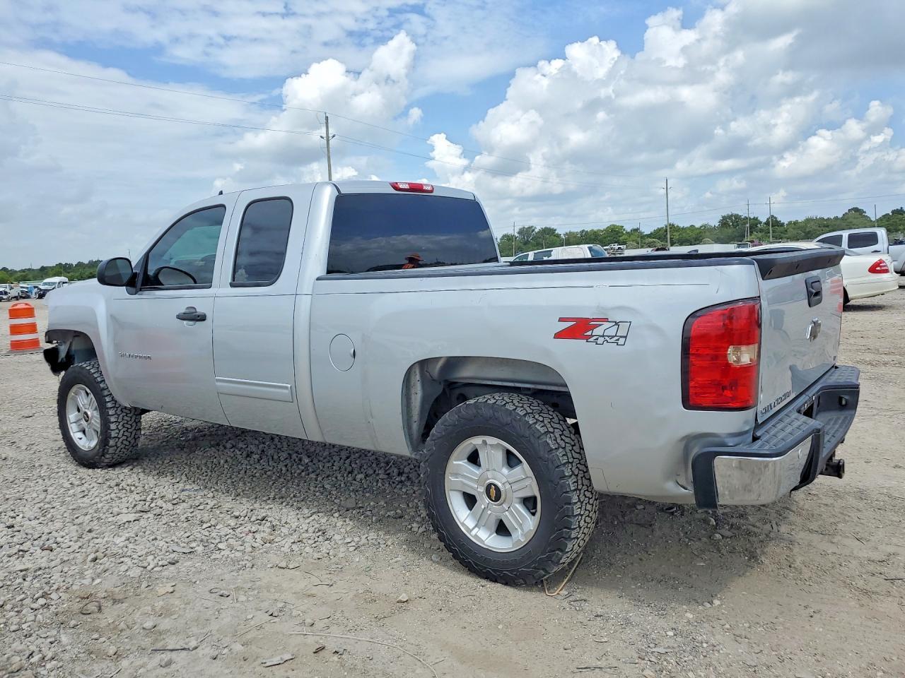2013 Chevrolet Silverado K1500 Lt - Фото 2