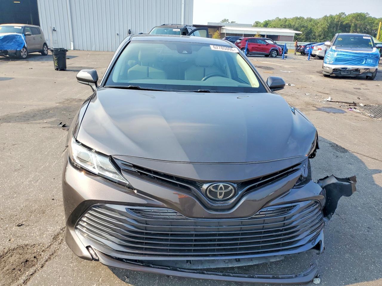 2020 Toyota Camry Le - Image 5