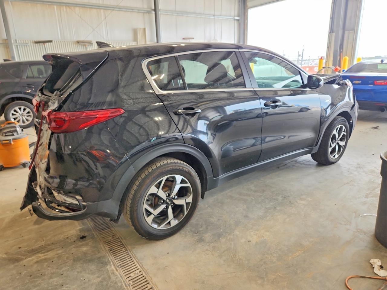 2020 Kia Sportage Lx - Image 3