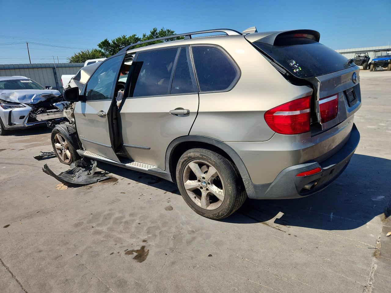 2009 BMW X5 xDrive30I - Image 2