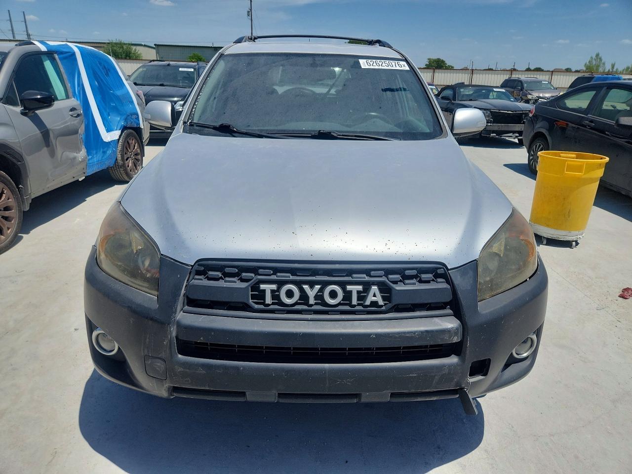 2010 Toyota Rav4 Limited - Image 5