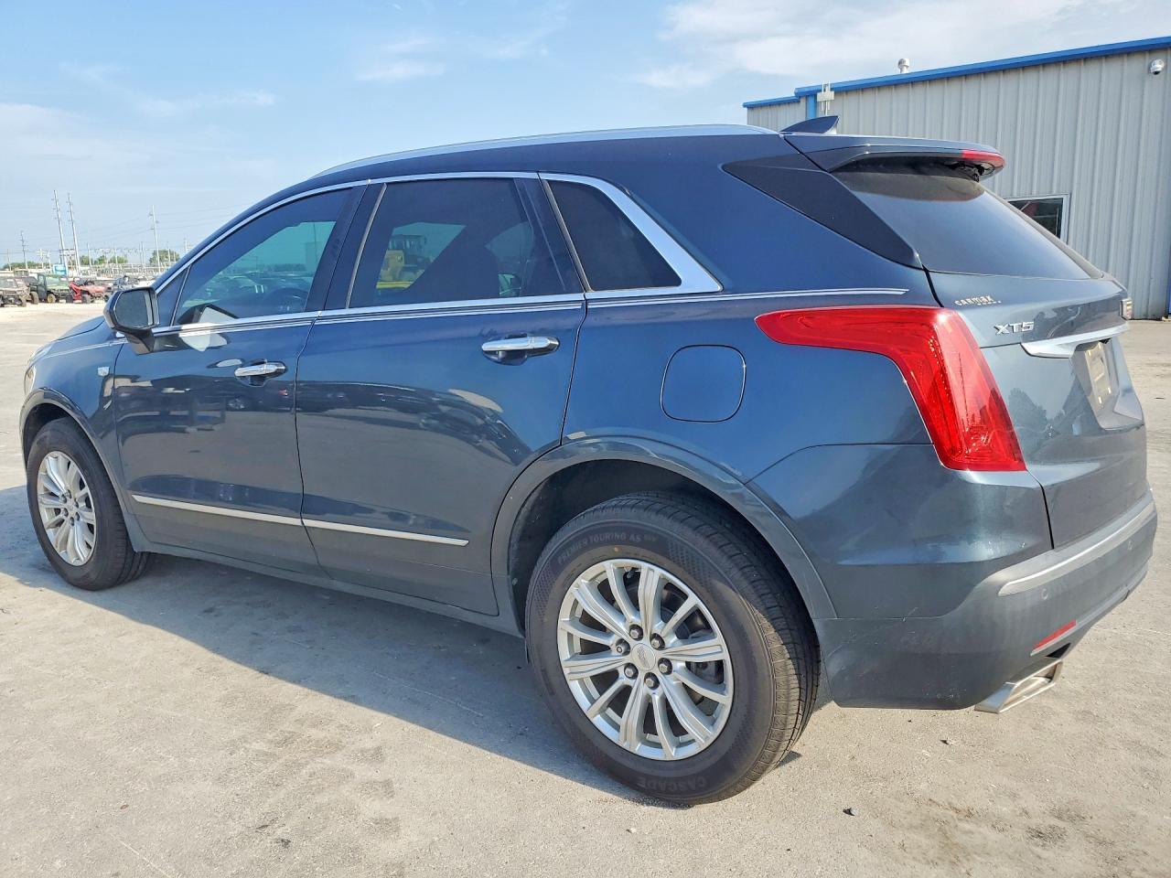 2019 Cadillac Xt5 - Фото 2