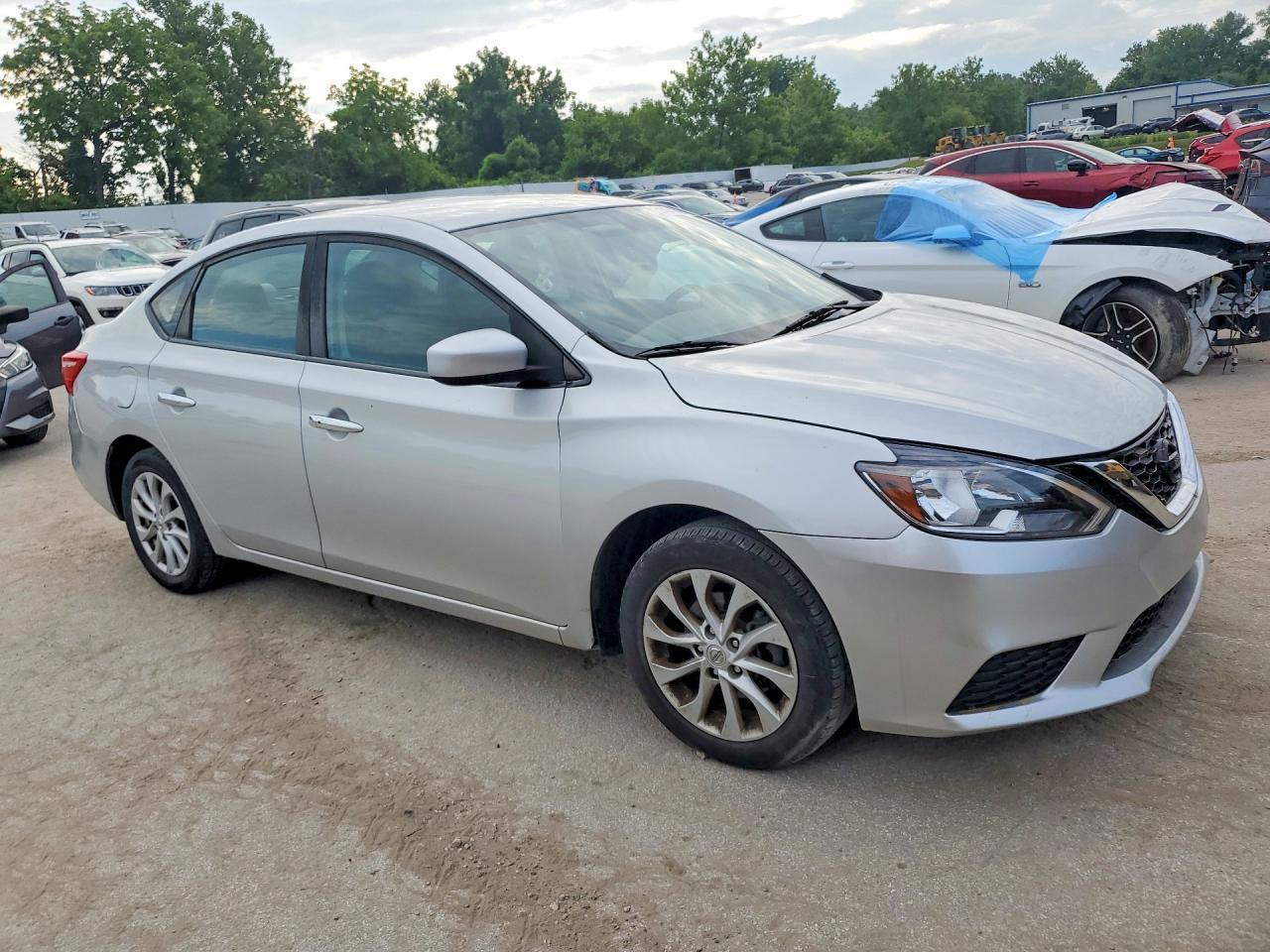 2019 Nissan Sentra Sv - Image 4