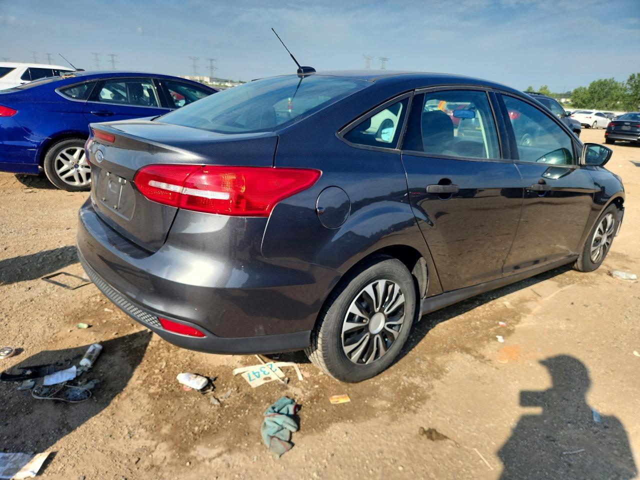2018 Ford Focus S - Image 3