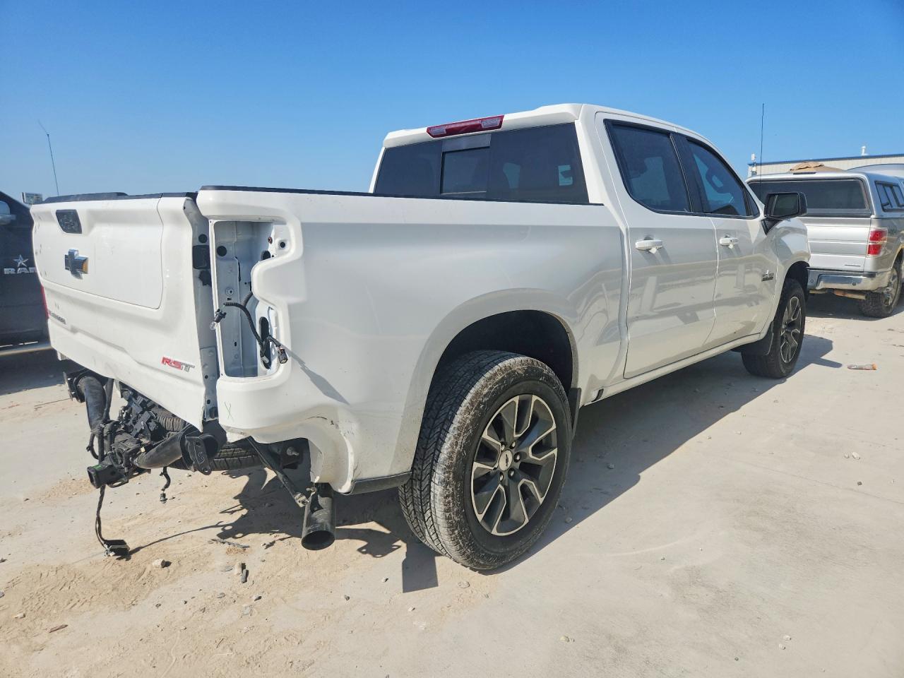 2026 Chevrolet Silverado C1500 Rst - Фото 3