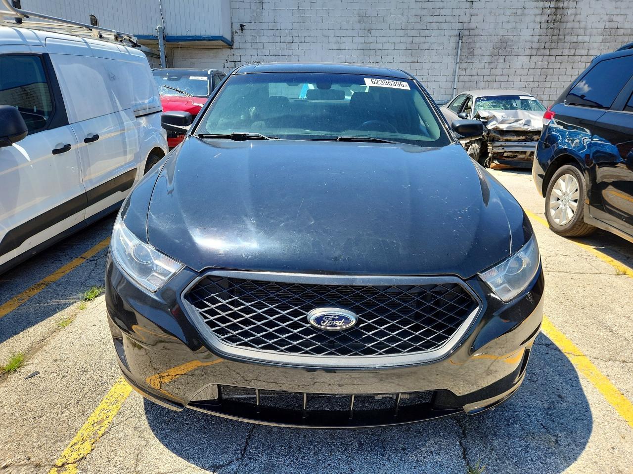 2018 Ford Taurus Police Interceptor - Image 5