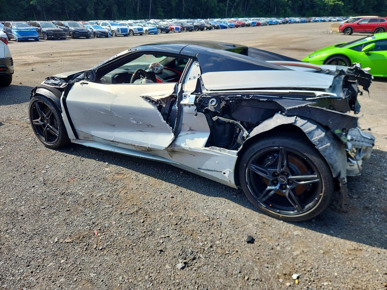 2021 Chevrolet Corvette Convertible 3Lt - Фото 2
