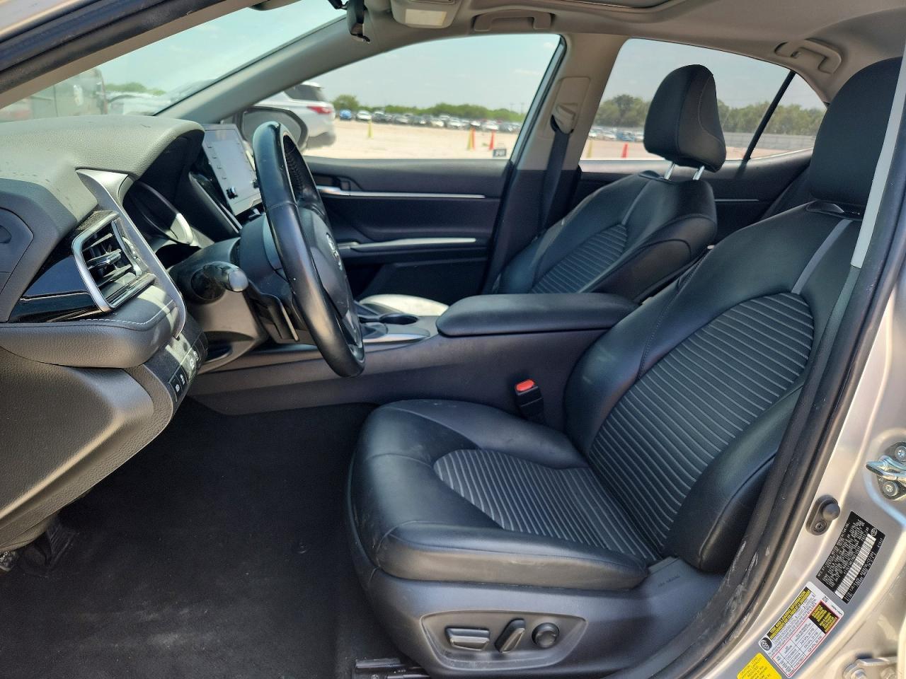 2021 Toyota Camry Se - Фото 7