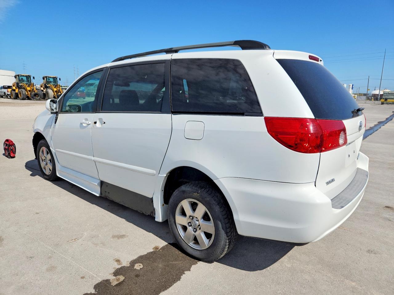 2006 Toyota Sienna Xle/Xle Limited - Фото 2