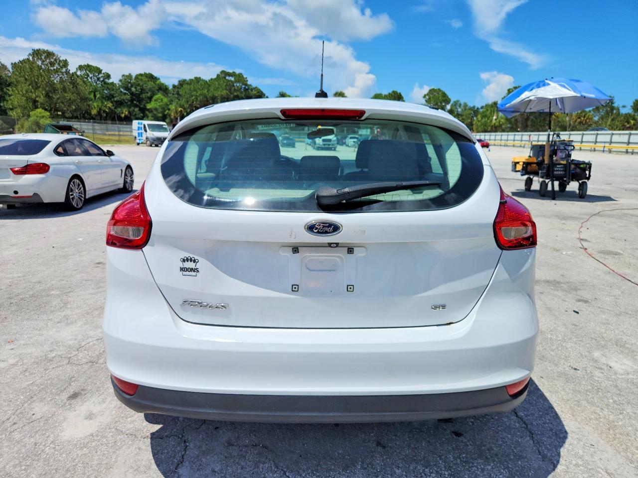 2018 Ford Focus Se - Image 6