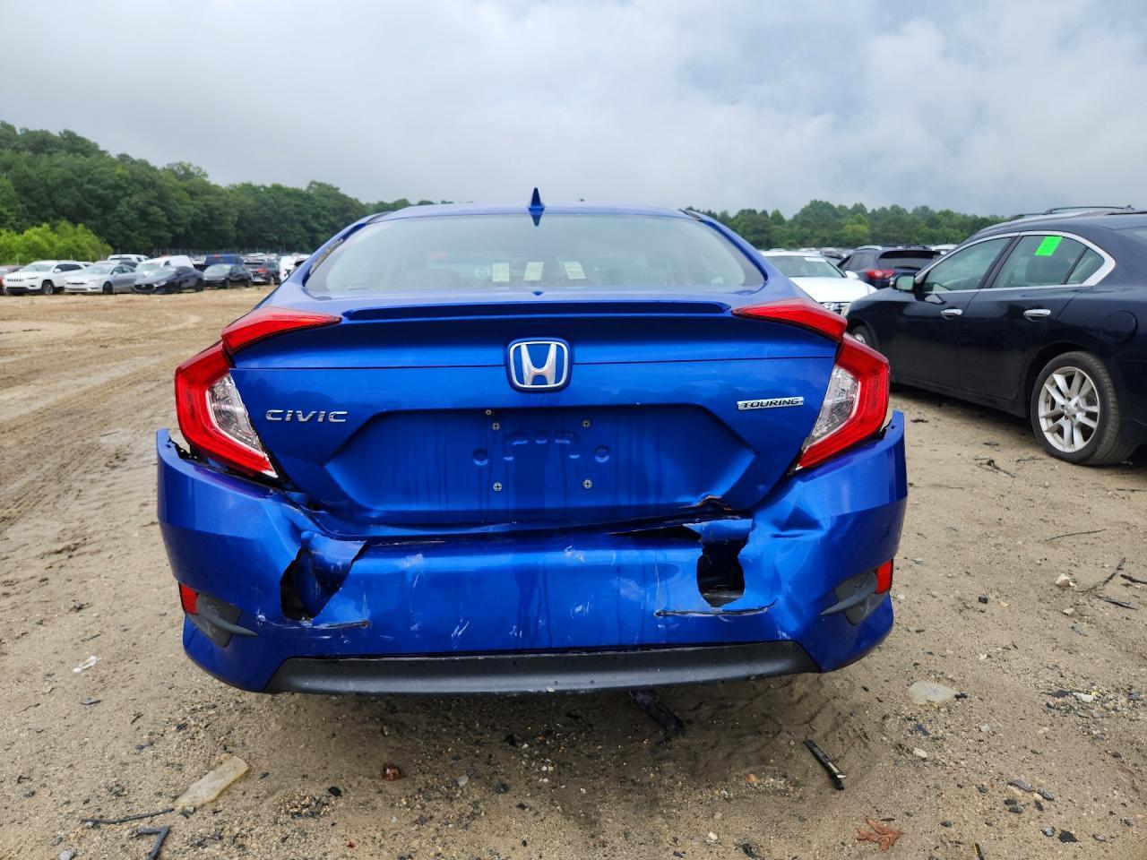 2017 Honda Civic Touring - Фото 6