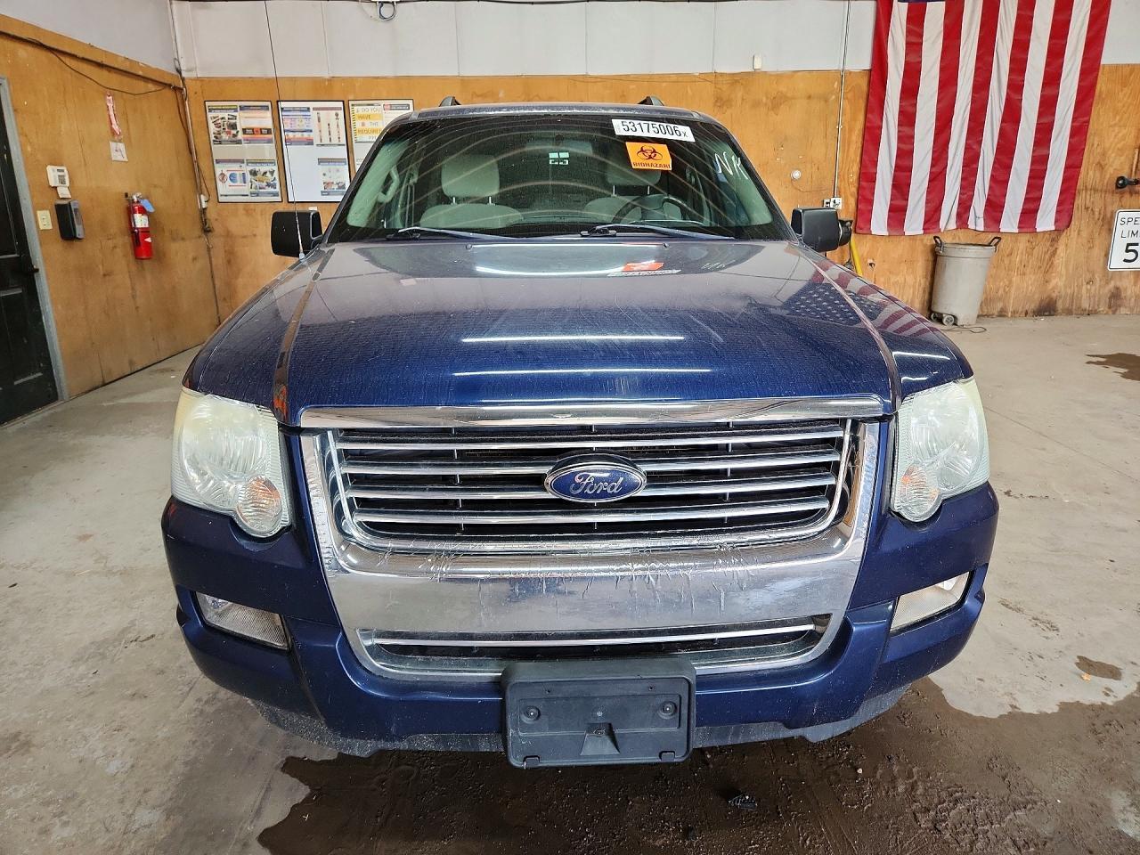 2008 Ford Explorer - Image 5