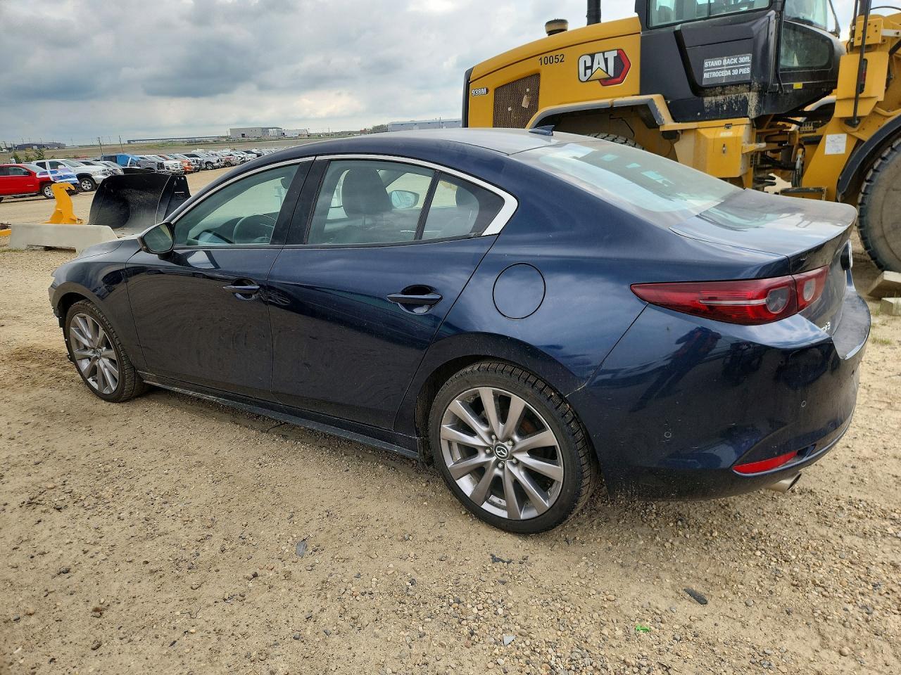 2019 Mazda 3 Preferred - Фото 2
