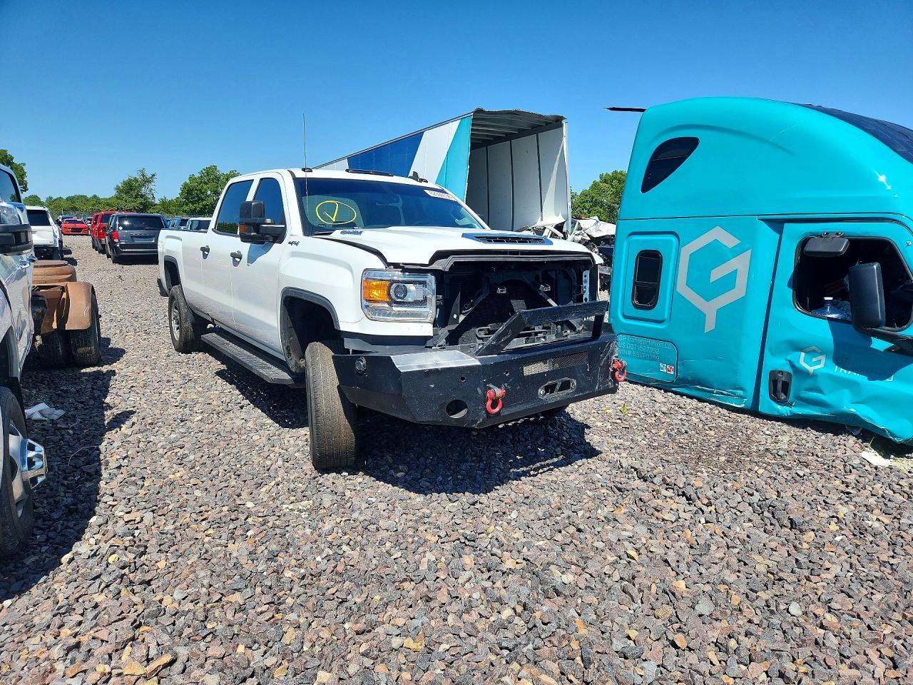 2019 GMC Sierra K3500 - Image 4