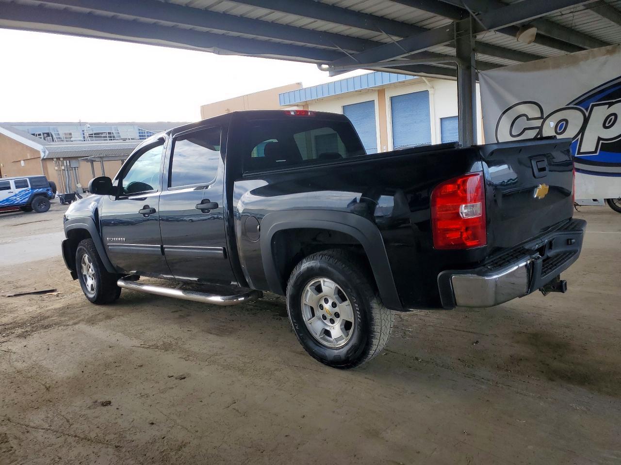 2013 Chevrolet Silverado K1500 Lt - Image 2