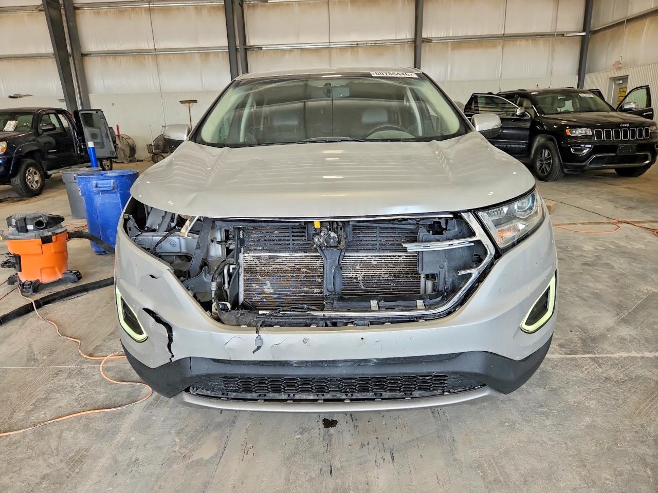 2015 Ford Edge Titanium - Image 5