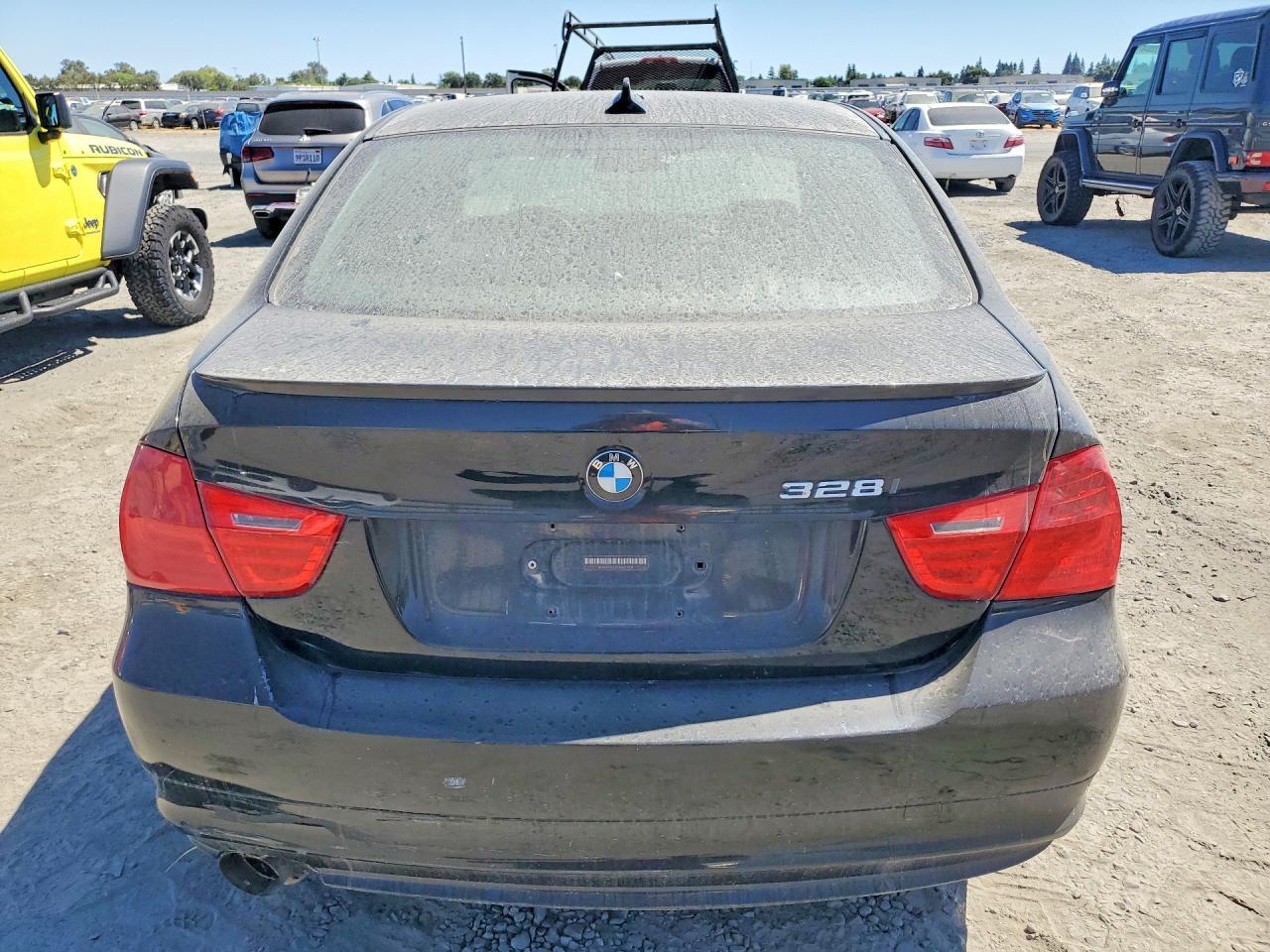 2010 BMW 328 I - Image 6
