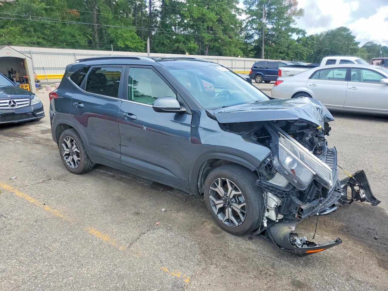 2021 Kia Seltos Ex - Фото 4
