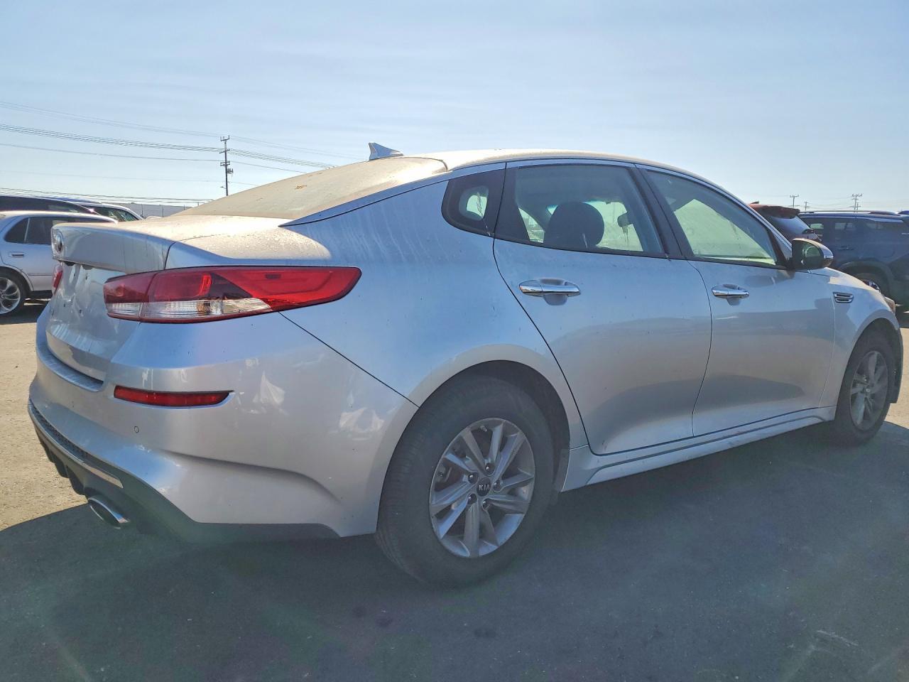 2020 Kia Optima Lx - Фото 3