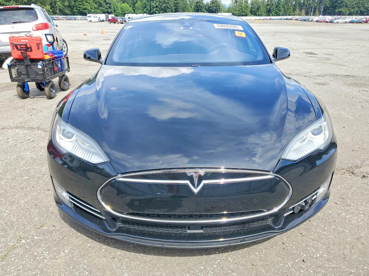 2015 Tesla Model S 60 - Image 5