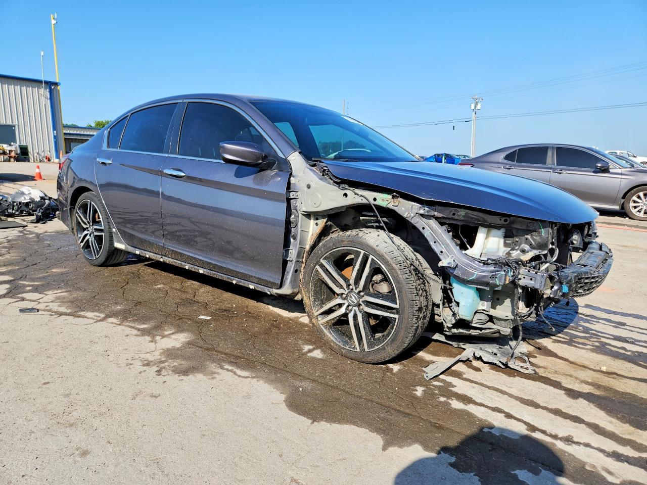2016 Honda Accord Sport - Image 4