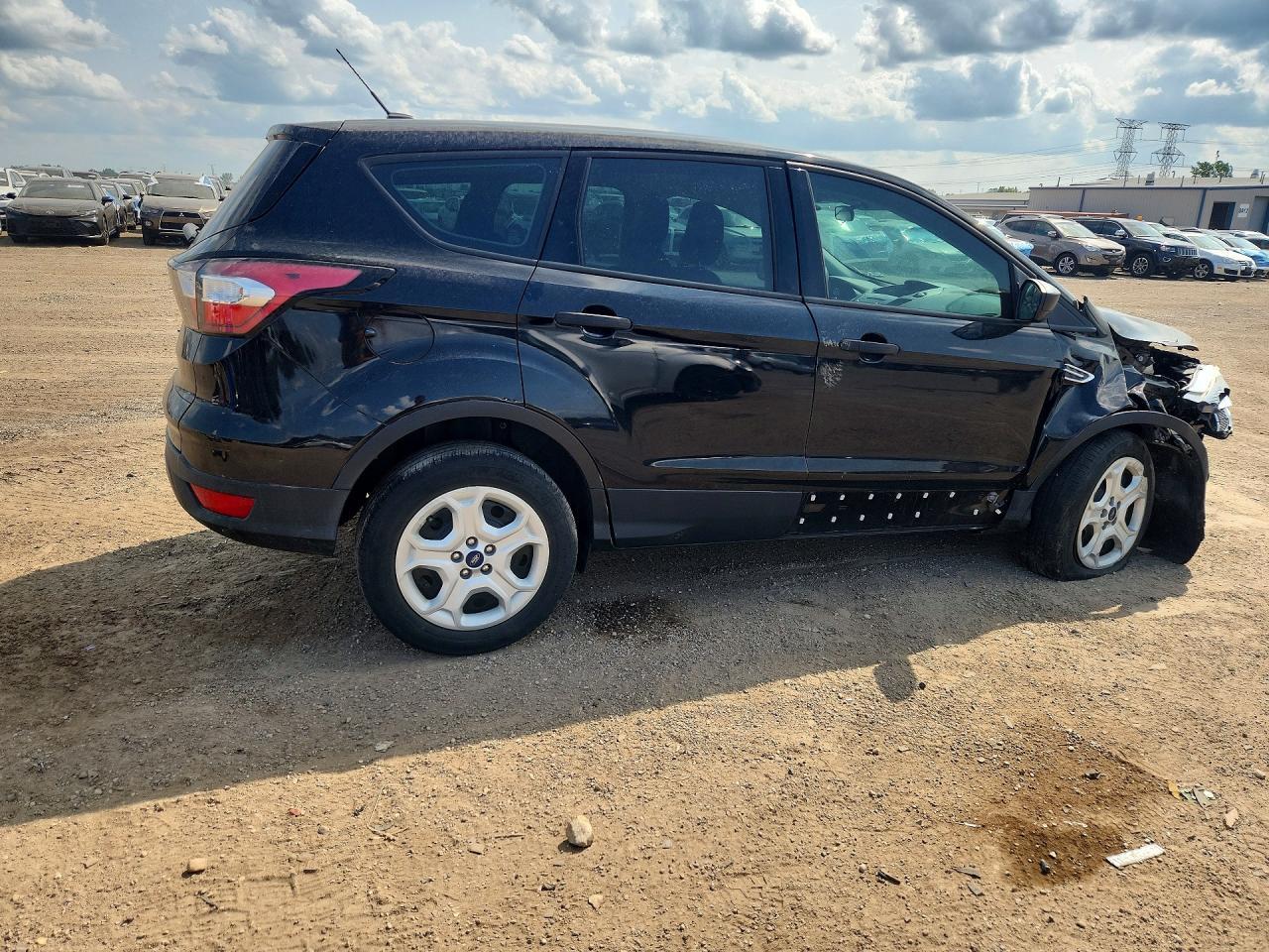 2018 Ford Escape S - Image 3