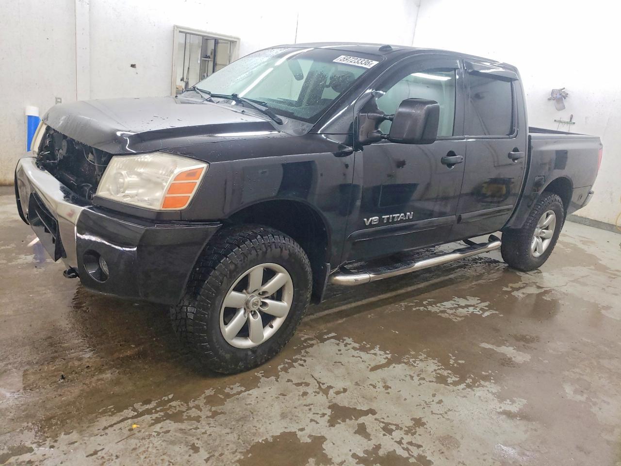 2014 Nissan Titan Sv