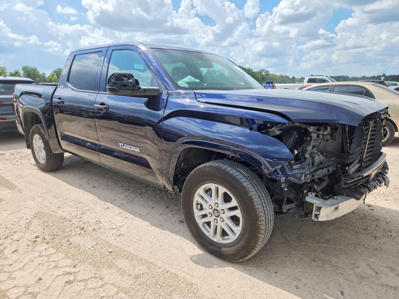 2025 Toyota Tundra Sr5 - Image 4