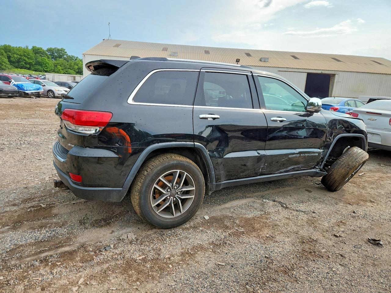 2019 Jeep Grand Cherokee Limited - Image 3
