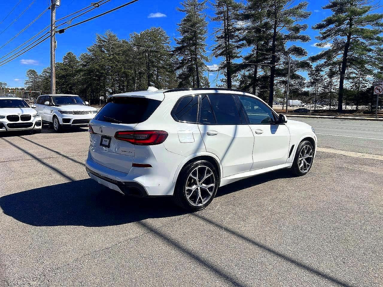 2021 BMW X5 xDrive45E - Фото 4