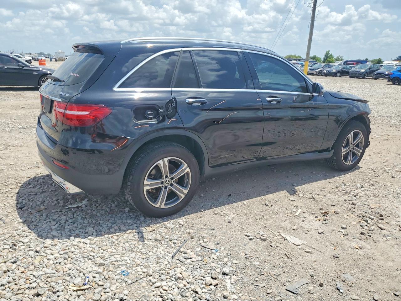2019 Mercedes-Benz Glc 300 4Matic - Image 3