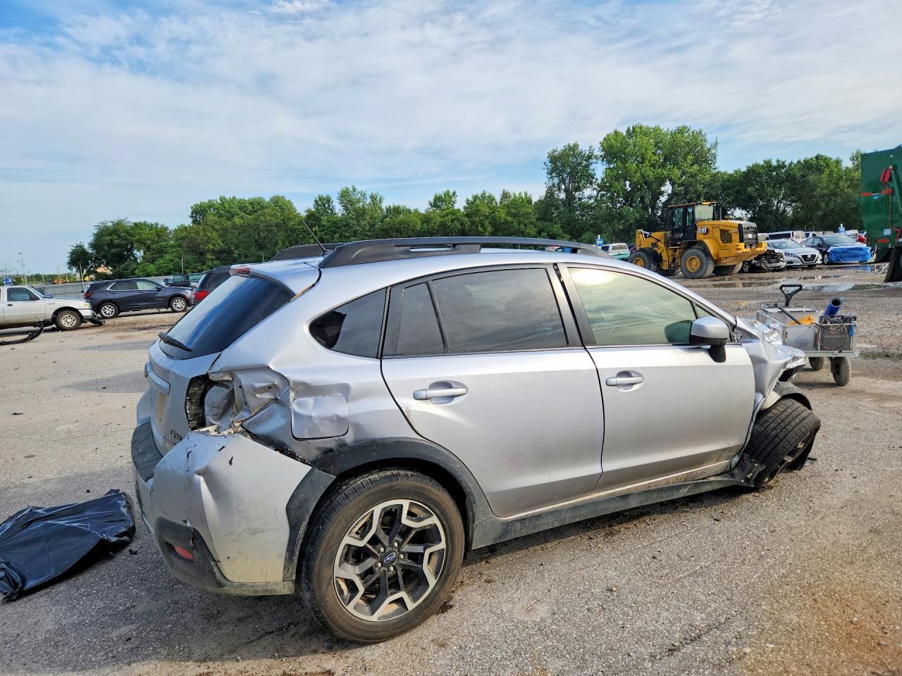 2017 Subaru Crosstrek Premium - Фото 3