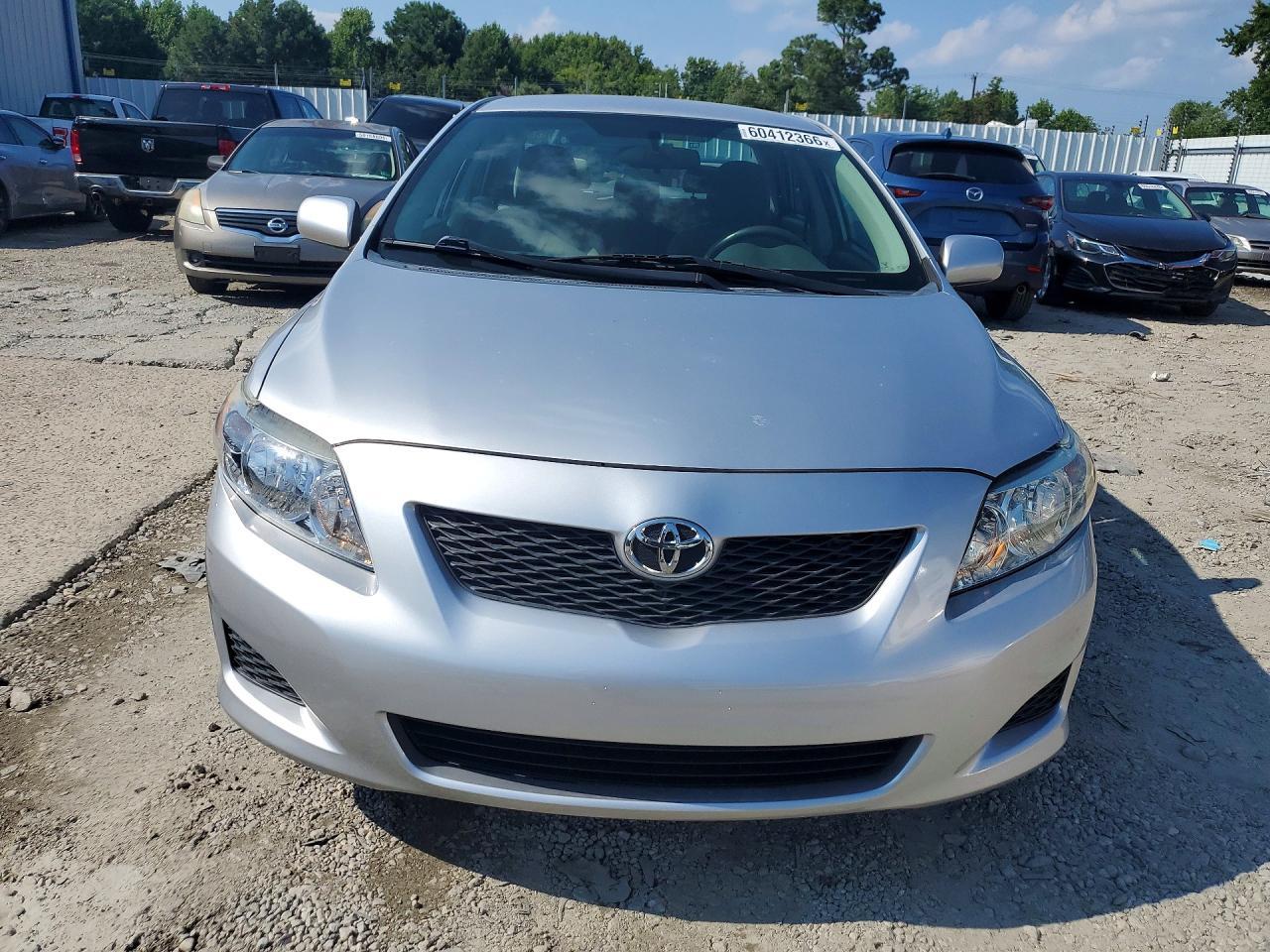 2010 Toyota Corolla Le - Фото 5