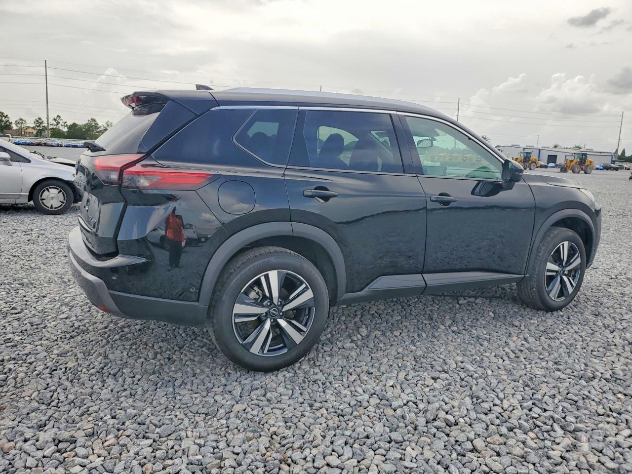 2026 Nissan Rogue Sl - Фото 3