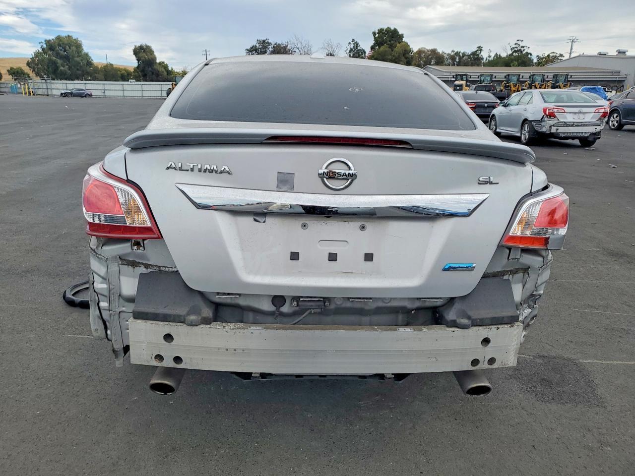 2013 Nissan Altima 2.5 - Фото 6