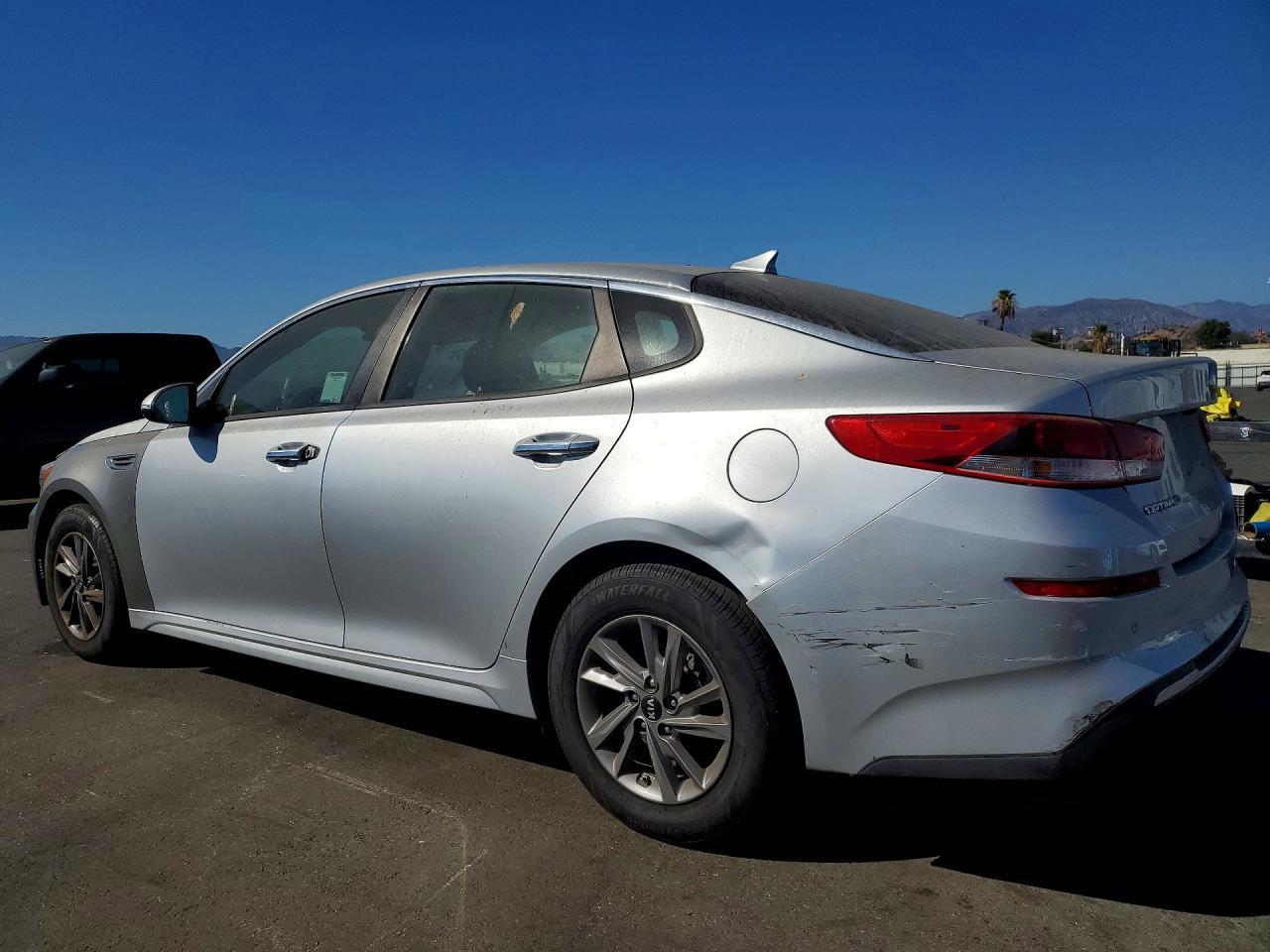 2020 Kia Optima Lx - Фото 2