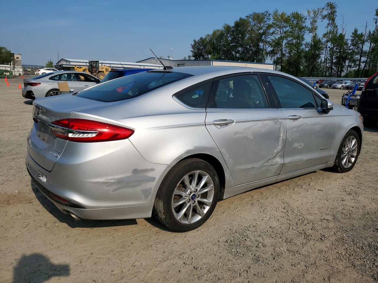 2017 Ford Fusion Se Hybrid - Фото 3