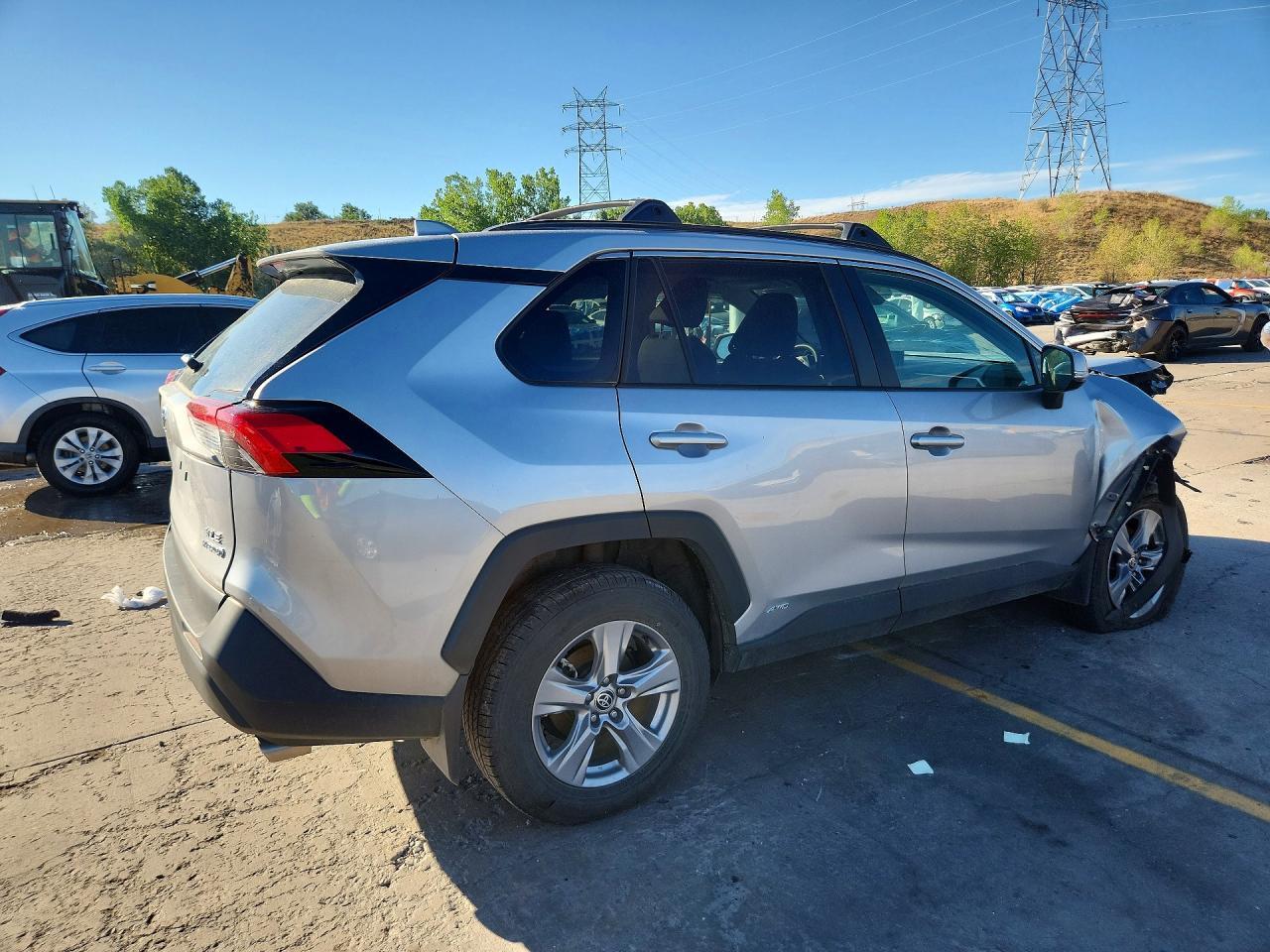 2022 Toyota Rav4 Hybrid Xle - Фото 3
