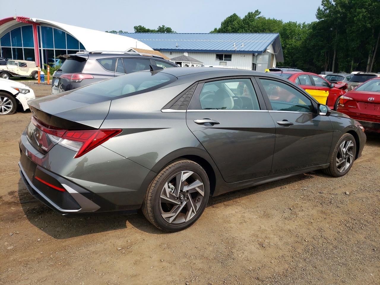 2024 Hyundai Elantra Limited - Фото 3