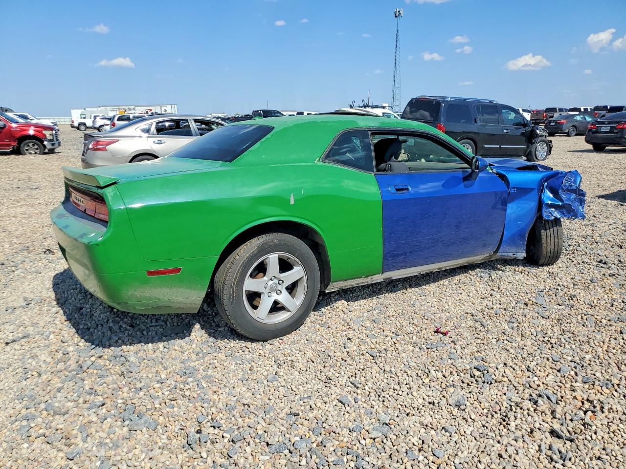 2009 Dodge Challenger Se - Image 3